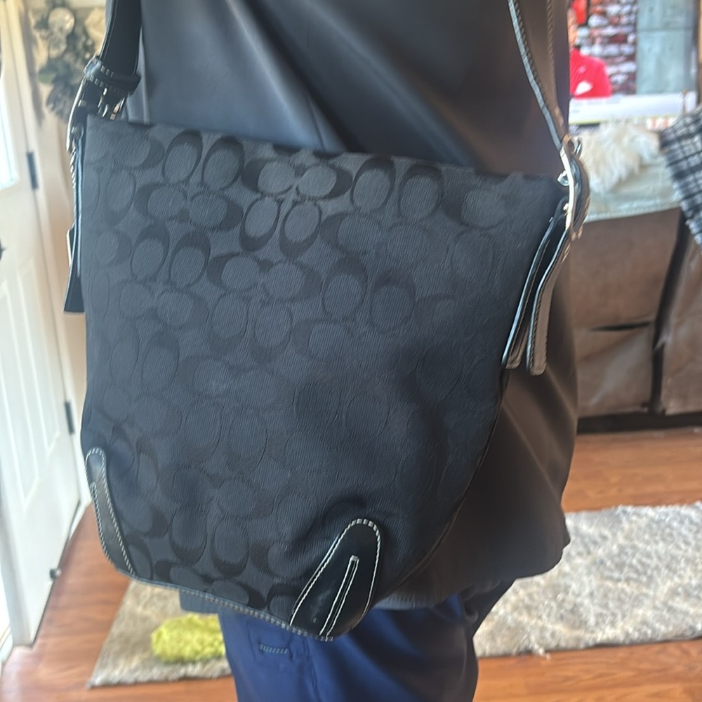 Coach 2006 Bucket Bag Beautiful With Tag - image 8